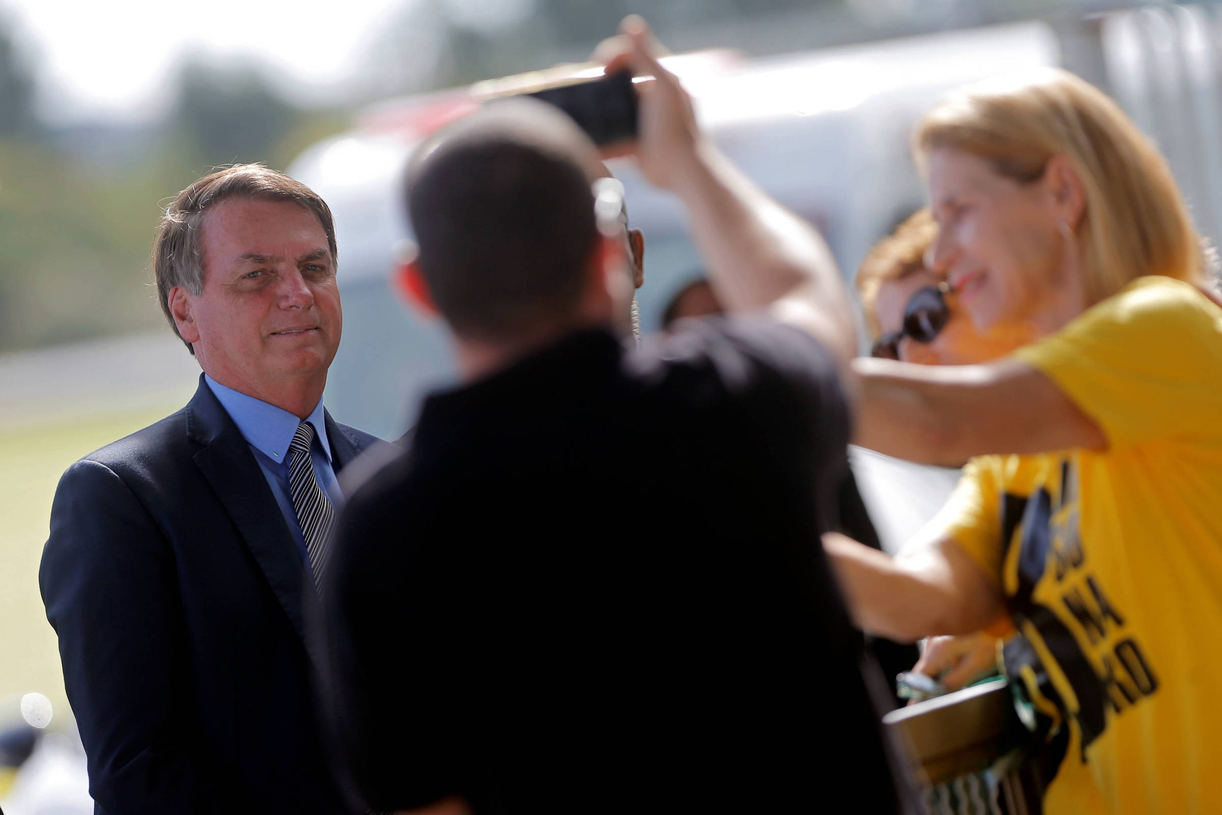 Congresso discute retaliação após conduta de Bolsonaro e ligação de isolamento a golpe